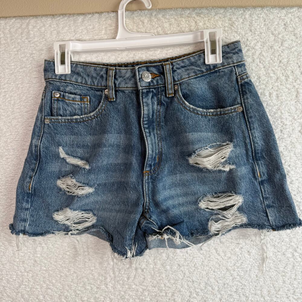 Garage womens distressed mom fit med wash 90's denim shorts size 03/26
